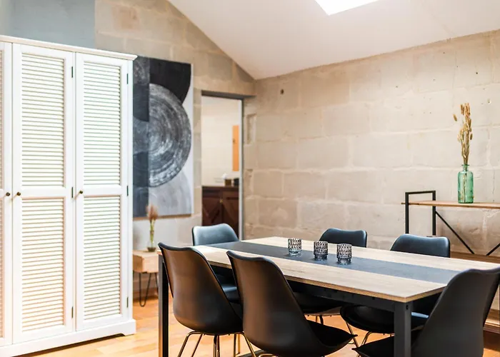 Charme & Calme 2 Centre Apartmán Saumur